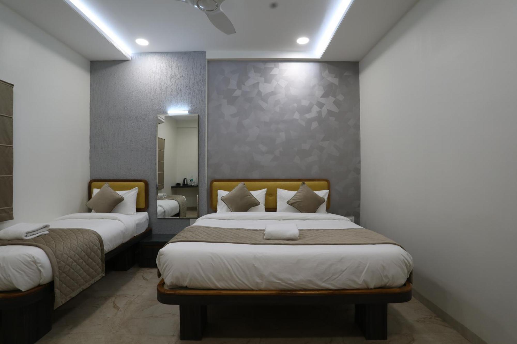 Hotel Ajinkya Palace Evrengabad Dış mekan fotoğraf