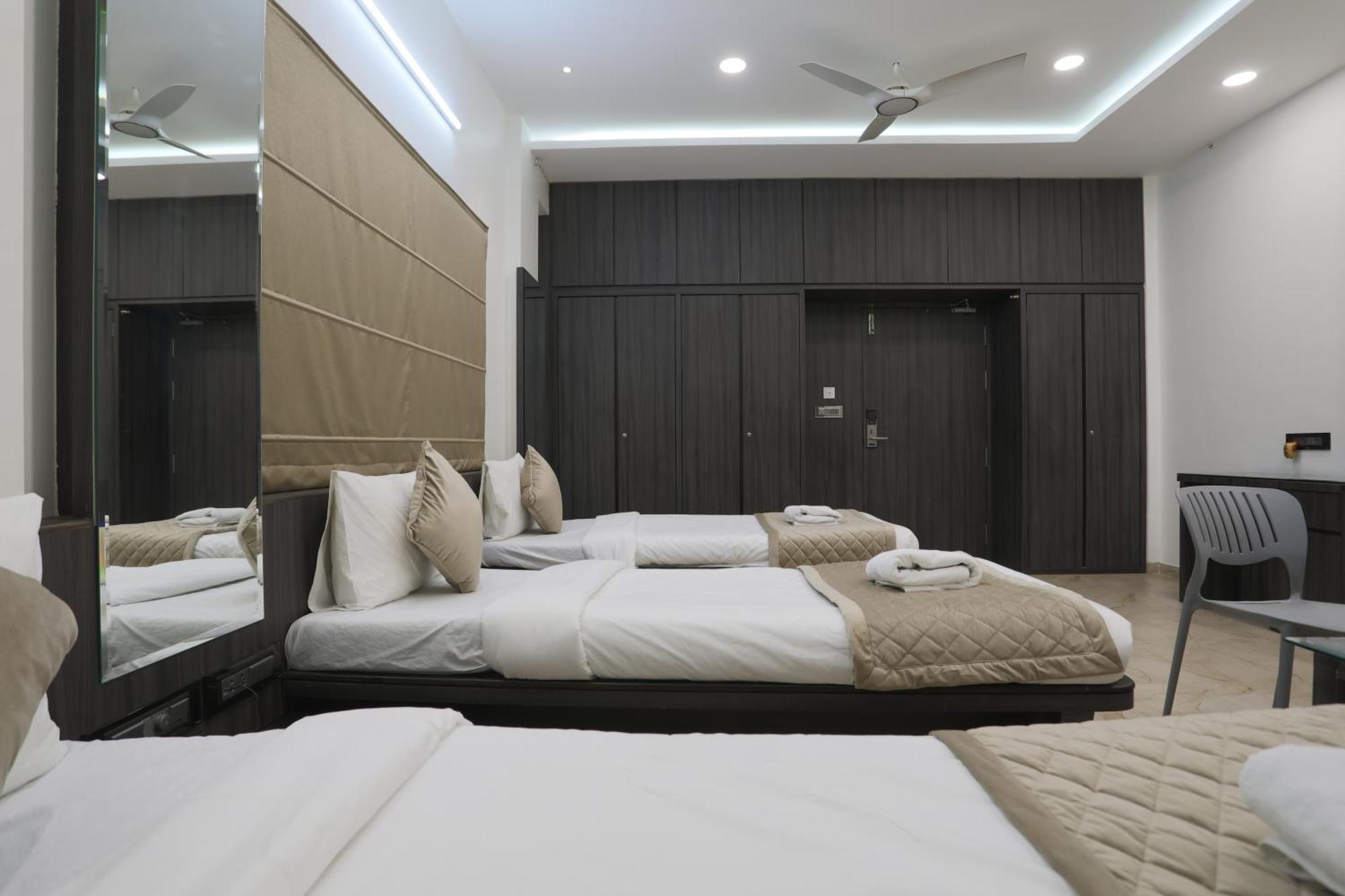 Hotel Ajinkya Palace Evrengabad Dış mekan fotoğraf